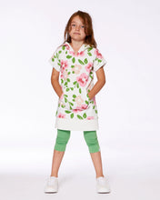 Load image into Gallery viewer, Organic Jersey Capri Leggings- Shamrock