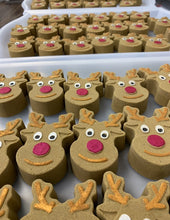 Load image into Gallery viewer, Reindeer Bath Bomb