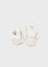 Load image into Gallery viewer, Faux Fur Lined Boots- Champagne