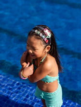 Load image into Gallery viewer, Seashells Pearlized Headband