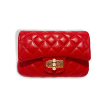 Load image into Gallery viewer, Pearl Closure Quilted Purse - Red

