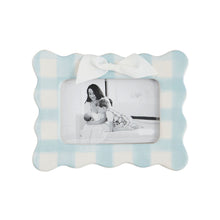 Load image into Gallery viewer, Horizontal Bow Frame- Gingham
