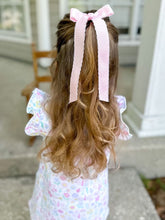Load image into Gallery viewer, Moonstitch Grosgrain Bow w/ Streamer Tails
