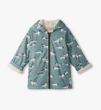 Load image into Gallery viewer, On the Hunt Rain Jacket- Arona
