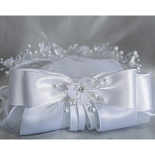 Load image into Gallery viewer, Veil - Silk &amp; Organza Flowers w/ Pearls &amp; Rhinestones
